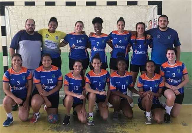 Equipe feminina de Handebol vence Torneio de Férias de Rio Pomba